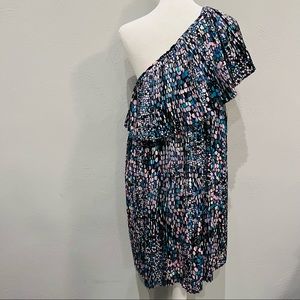 ✨NWT DejaVu One Shoulder Pleated Dress